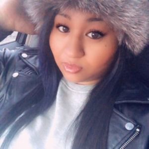 Meet your Posher, Lynda